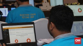 KPU Janji Patuhi Putusan Bawaslu Benahi Situng dalam 3 Hari