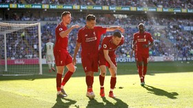Arti Perayaan Gol 'Orang Tua' James Milner