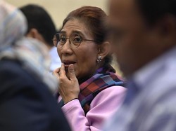 Susi Minta BUMN Puasa Tarik Duit, Airport Tax Dihapus Sampai Desember