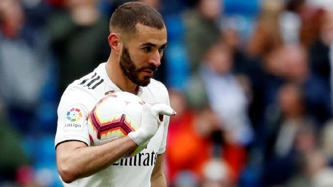 Perolehan gol Karim Benzema di La Liga Spanyol 2018/2019 melampaui koleksi gol Cristiano Ronaldo untuk Juventus di Liga Italia musim ini.