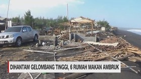 VIDEO: Dihadang Gelombang Tinggi, 6 Rumah Makan Ambruk