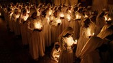 FOTO: Warna-warni Paskah di Penjuru Dunia Umat Kristiani di seluruh dunia merayakan Paskah. Hari yang diperingati sebagai kebangkitan Yesus Kristus ini diwarnai ragam perayaan menarik.