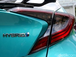 Tertarik Ganti Mobil Hybrid? Daftar Harganya Mulai Rp 400 Jutaan