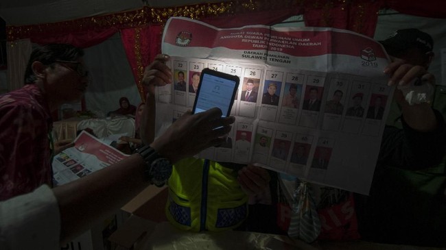 KPU mencatat ada 440 anggota KPPS yang meninggal saat bertugas di Pemilu 2019. Sementara anggota Panwaslu yang meninggal 92 orang dan anggota Polri 22 orang.