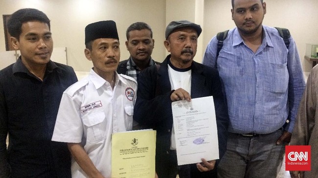 Bareskrim Polri memeriksa Elyasa Budiyanto, pihak yang melaporkan Agum Gumelar karena diduga menyembunyikan kebenaran kasus penculikan aktivis 1998.