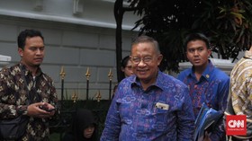 Darmin Yakin THR Dorong Ekonomi Kuartal II Tumbuh 5,07 Persen