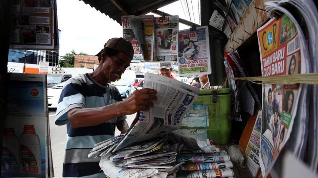 Tabloid Cek & Ricek menambah daftar senjakala media massa cetak setelah memutuskan menghentikan penerbitannya setelah edisi terakhir pada hari ini.