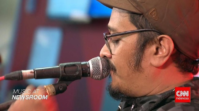 Music at Newsroom: SORE - 'Rubber Song'