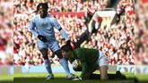 FOTO: Momen-momen Penting Derby Manchester Sejumlah momen penting terjadi dalam Derby Manchester antara Man United vs Man City di Liga Primer Inggris jelang pertemuan kedua tim, Kamis (25/4) dini hari.