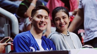 img-title Putus dari Mikha Tambayong, Daniel Wenas Gebet Adik Kriss Hatta?