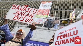 Tak Netral di Pemilu 2019, Ketua Bawaslu Surabaya Dicopot
