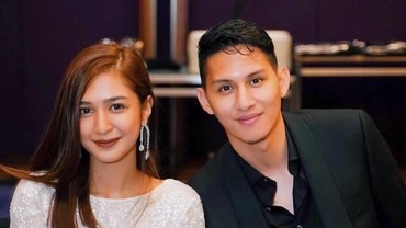 img-title Mikha Tambayong Hapus Foto Daniel Wenas di Instagram, Putus?