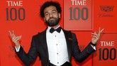 FOTO: Mohamed Salah Pesta Bareng 'Daenerys Targaryen' Winger Liverpool Mohamed Salah pesta dengan sejumlah nama tenar dalam Gala 100 orang paling berpengaruh versi majalah Time di New York, Amerika Serikat.