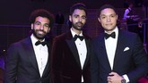 FOTO: Mohamed Salah Pesta Bareng 'Daenerys Targaryen' Winger Liverpool Mohamed Salah pesta dengan sejumlah nama tenar dalam Gala 100 orang paling berpengaruh versi majalah Time di New York, Amerika Serikat.