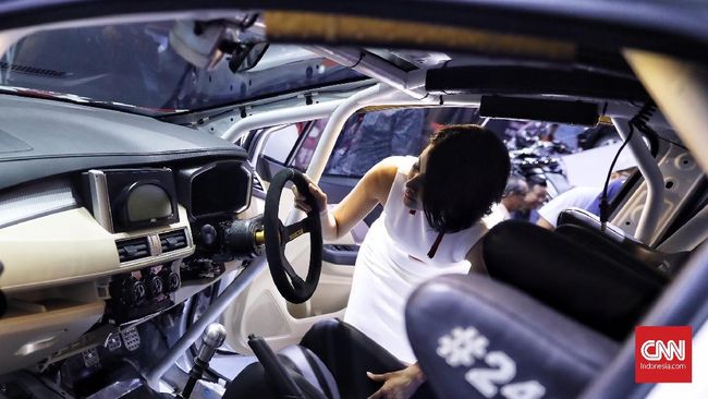 Rekomendasi Cara Pilih Mobil buat Pasangan Baru Menikah Membeli mobil bisa jadi kebutuhan penting buat pasangan muda yang baru menikah, namun memilih mobil yang cocok bisa jadi tak begitu mudah.