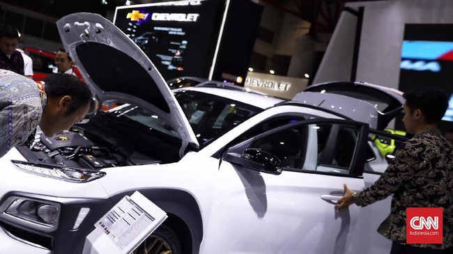 Walaupun statusnya mobil baru, bukan berarti kondisinya sempurna. Pemilik mesti mesti melakukan pemeriksaan menyeluruh setelah mobil baru sampai di rumah.