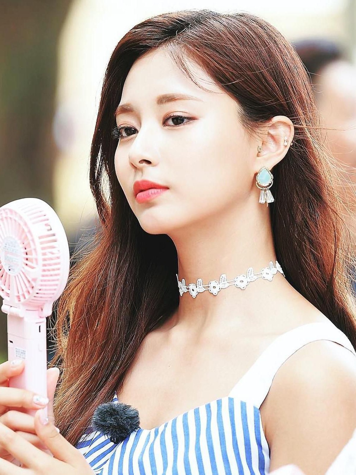 Hasil akhir jajak pendapat dari Starmometer telah memilih 10 wanita tercantik dunia&period; Liza Soberano berada di posisi pertama dan diikuti personel BLACKPINK&period;