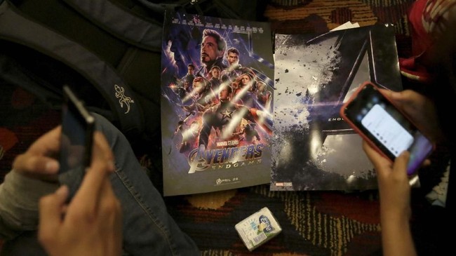 Tak mau menggangu penonton lain, polisi China rela menunggu di depan bioskop untuk menangkap seorang buronan penipu yang tengah menonton film Avengers: Endgame.