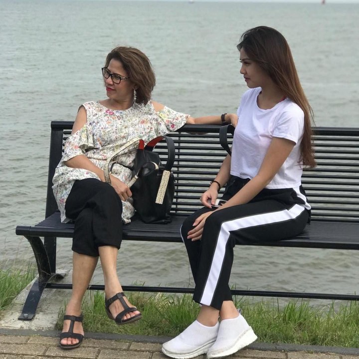 Vanesha dan sang bunda kerap menghabiskan quality time seperti liburan bersama. (Foto: Instagram @idahannas)<div class="gmail_attr" dir="ltr"> </div>