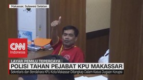 VIDEO: Diduga Korupsi, Polisi Tahan Penjabat KPU Makassar