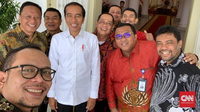 Sejumlah pimpinan organisasi buruh menyampaikan sejumlah persoalan dan rekomendasi atas persoalan buruh kepada Presiden Joko Widodo.