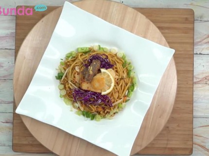 Resep Hokkian Mi Beef, Mencicip Hidangan Pedas Gurih Khas Asia