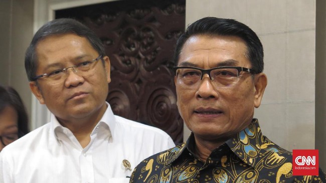 Kepala Kantor Staf Presiden Moeldoko meminta publik bersabar mengenai rencana penerbitan Perppu KPK oleh Presiden Joko Widodo.