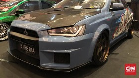 3 Cara Merawat Stiker Mobil