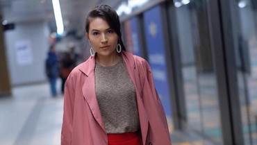 img-title Geluti Dunia Fashion, Ini Inspirasi Olivia Jensen