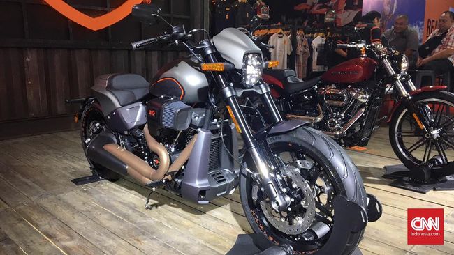 Moge Baru Harley-Davidson, Lebih Murah dari Honda X-ADV Ada dua moge Harley-Davidson yang meluncur, salah satunya, FXDR 114, dijual Rp378 juta atau lebih murah dari Honda X-ADV Rp588 juta.