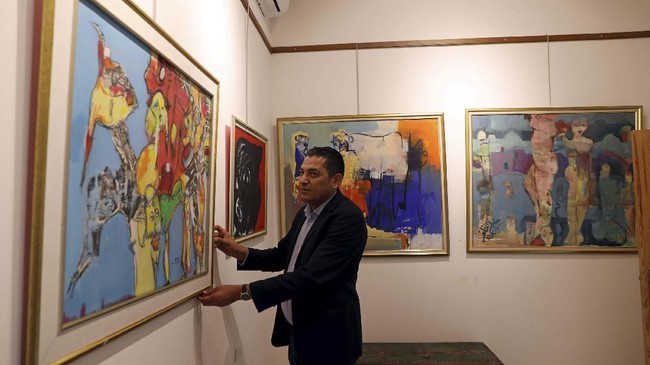 FOTO: Geliat Seni di Tengah Kecamuk Perang Tripoli