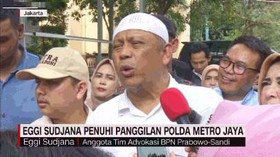 VIDEO: Eggi Sudjana Penuhi Panggilan Polda Metro Jaya