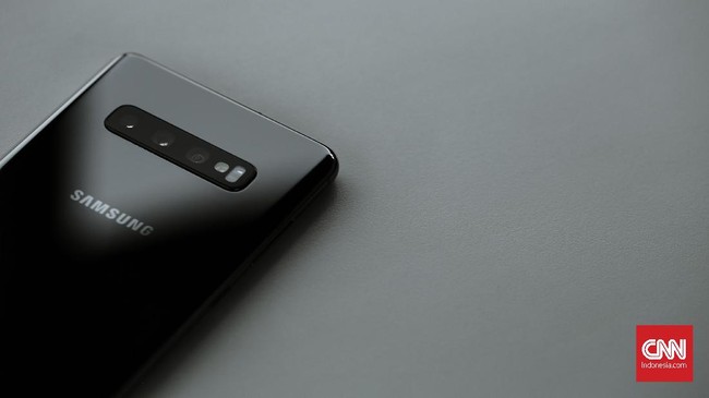 Samsung dikabarkan akan merilis ponsel yang disematkan grafis khusus yang selama ini digunakan untuk perangkat komputer dan laptop, AMD Radeon.