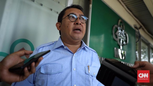 Wakil Ketua DPR Fadli Zon mengaku akan tetap mengusulkan pembentukan pansus kecurangan Pemilu 2019 di DPR karena sudah didukung PKS.
