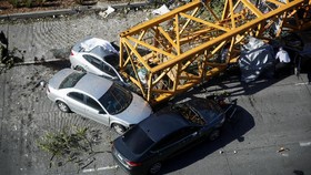 Crane di Proyek Gedung Google Jatuh, 4 Tewas
