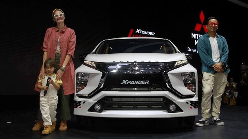 Mitsubishi Motors Krama Yudha Sales Indonesia (MMKSI) memperkenalkan kampanye terbaru Mitsubishi XPANDER di IIMS 2019.