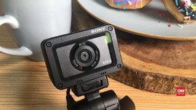 VIDEO: Sony RX0 II Kamera Aksi Teringan dan Terkecil di Dunia