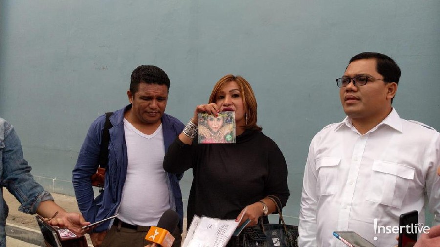 Mega Makcik memberikan pesan pedas untuk menantu Ely Sukaesih.