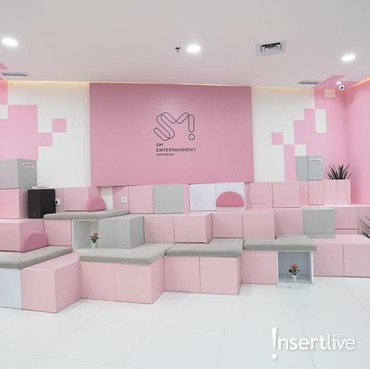 Intip Yuk 6 Potret Kantor SM Entertainment Indonesia