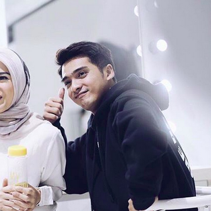 Semoga langgeng terus ya, Ricky dan Herviza. (Foto: Instagram @herfiza)