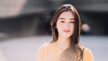img-title Pernah Gagal, Ranty Maria Akui Kapok Pacaran Beda Agama