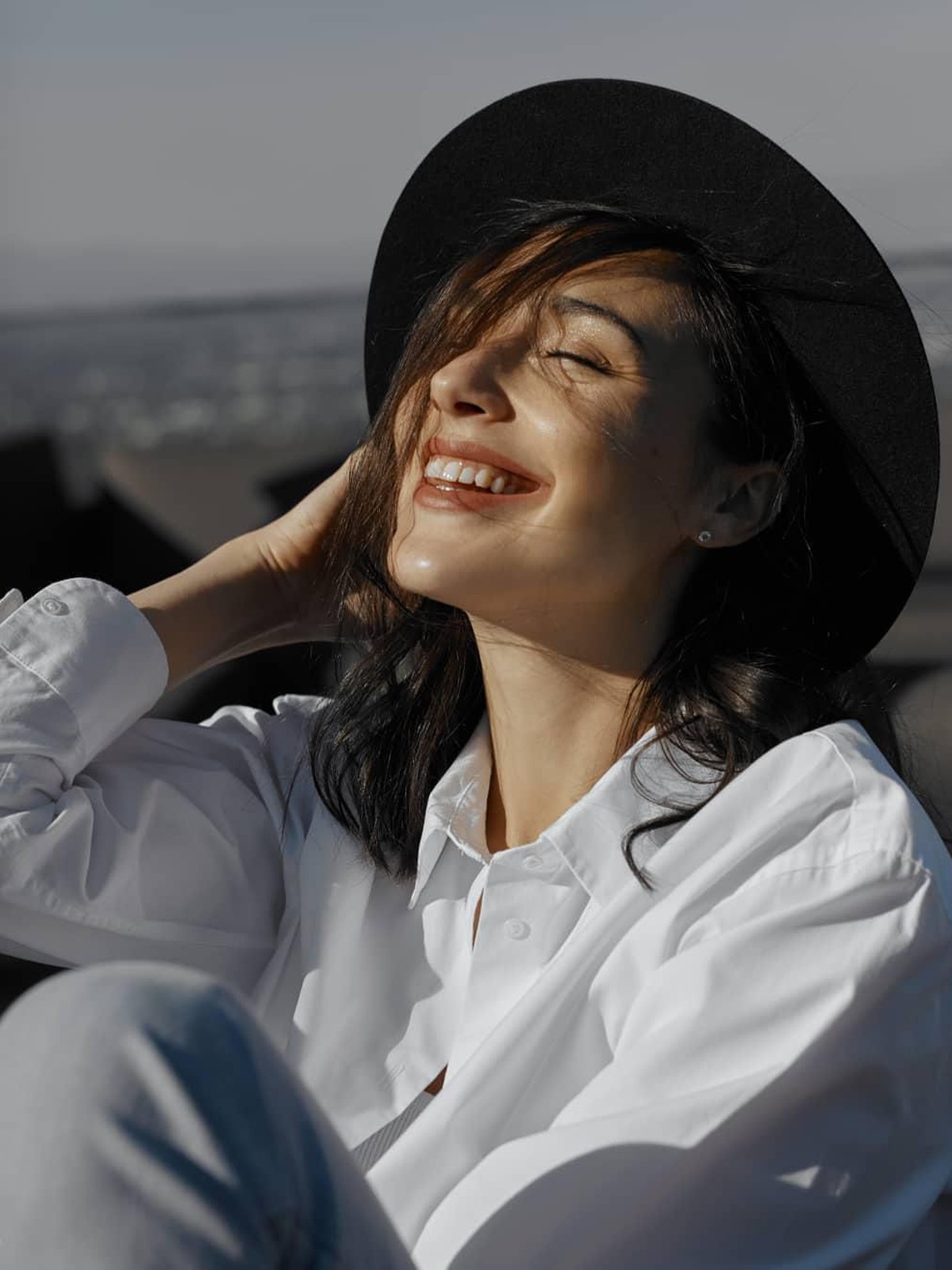 Aktris cantik&comma; Gal Gadot&comma; tengah berulang tahun yang ke-34 pada hari ini&comma; Selasa &lpar;30&sol;4&rpar;&period; Insertizen intip enam gaya kece dari pemeran Wonder Woman ini&period;