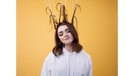 Arya Stark &lpar;Maisie Williams&rpar; menjadi perbincangan karena aksi fantastisnya dalam lanjutan Game of Thrones&period; Jauh dari garang&comma; berikut ini foto-foto imut Maisie&period;