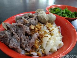 Bakso Sapi ala Medan Pakai Potongan Daging