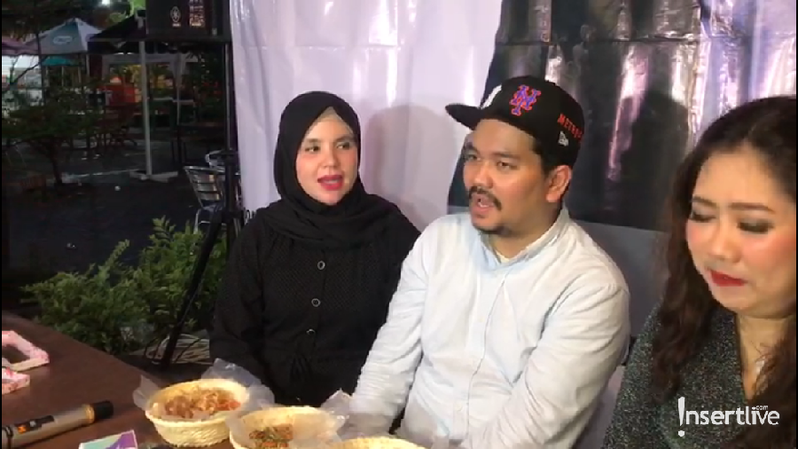 Presenter Indra Bekti saat ini tengah mencoba bisnis baru di bidang kuliner yang diberi nama Nasi Bekti.