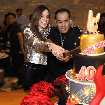 6 Momen Cetar Ultah Ardi Bakrie ke-40