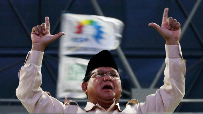 Polda Metro Jaya menarik SPDP yang mencamtukan nama Prabowo Subianto dalam kasus dugaan makar. Polisi menyebut Prabowo tokoh bangsa yang harus dihormati.