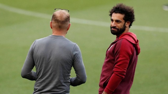 FOTO: Jelang Laga Panas Barcelona vs Liverpool