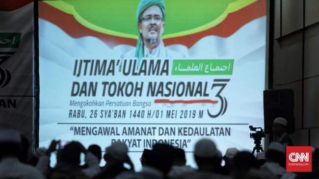 Dalam video yang ditampilkan di Ijtimak Ulama dan Tokoh Nasional III, Rizieq menuntut Jokowi dan para pendukungnya melakukan tobat nasuha karena sudah curang.
