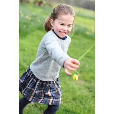 Princess Charlotte Dijuluki Putri Perang, Mengapa?